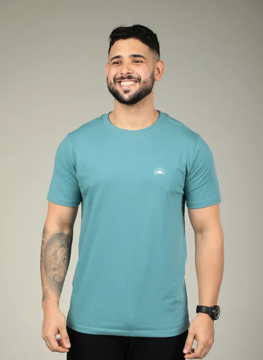 T-Shirt Clássica Bordada Blue Star Dust Man